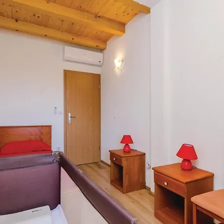 Four-bedroom In Babino Polje