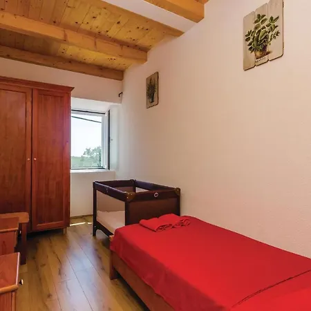 Four-bedroom In Dom wakacyjny