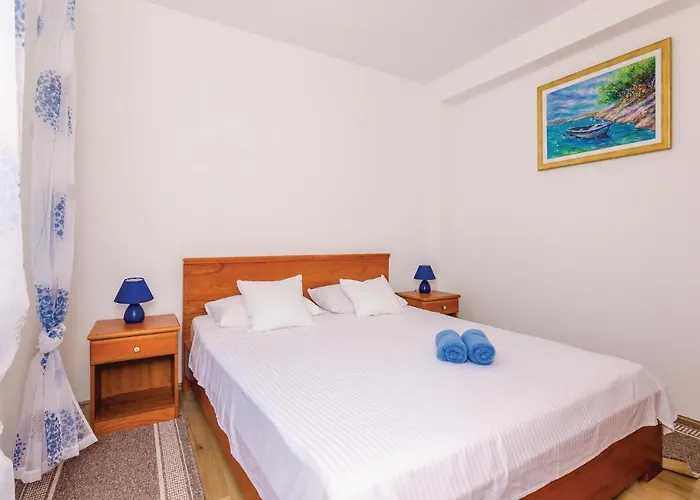 Four-bedroom In בית נופש Babino Polje